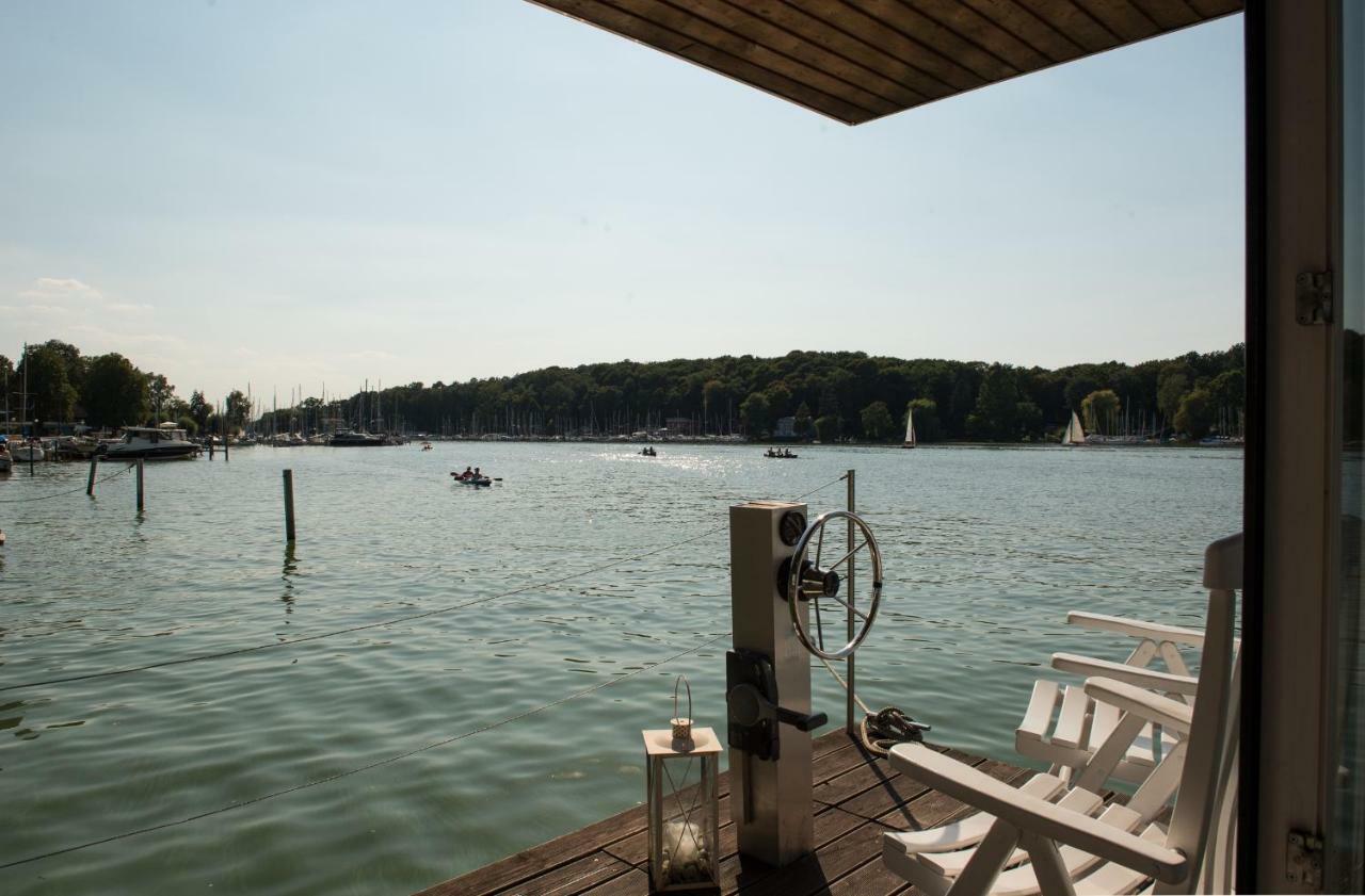 Bateau-hôtel Marina Hausboote Und Seelodge